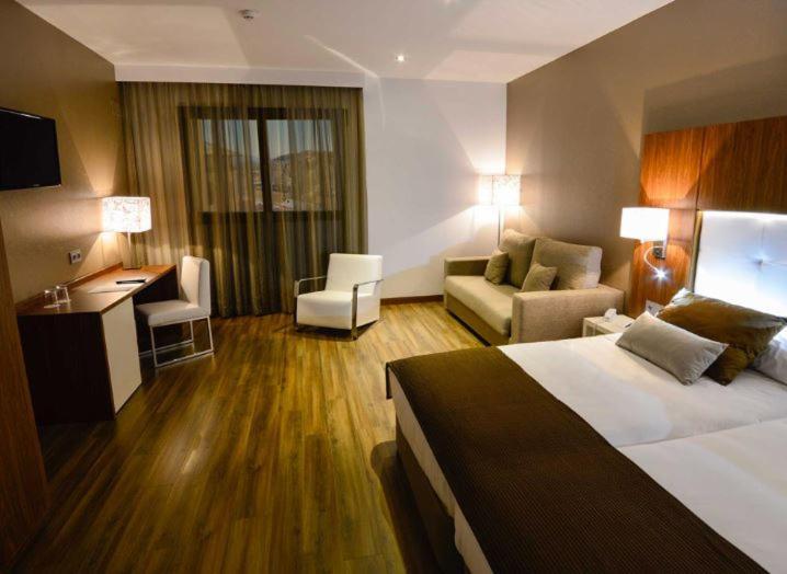 Gran Hotel Botanicos Teruel Eksteriør billede