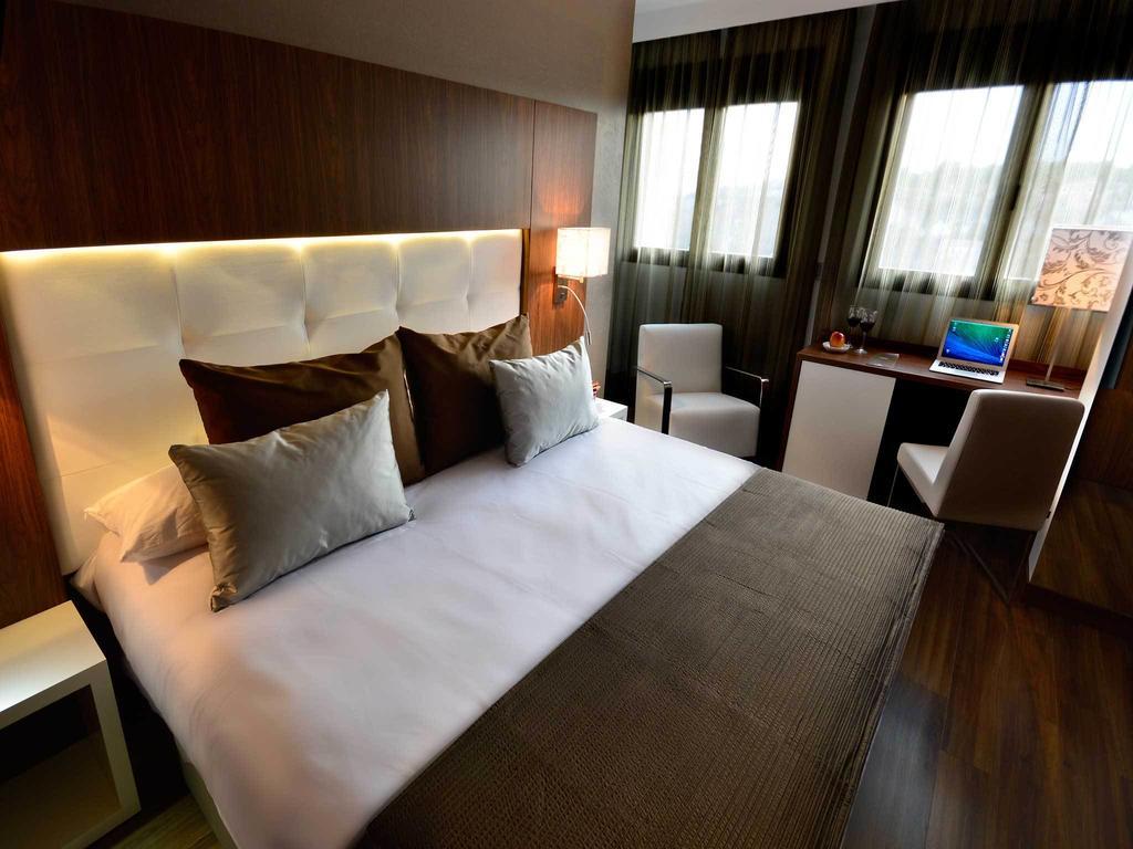 Gran Hotel Botanicos Teruel Værelse billede